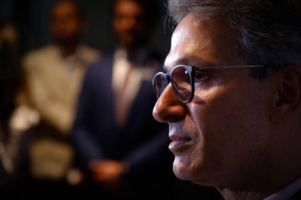 Deputados estaduais carimbam R$ 12 bi para emendas em 2025 - 09/04/2025 - Mercado