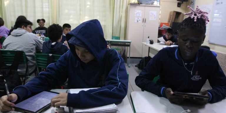 professores-no-brasil-usam-mais-ia-que-media-dos-paises-da-ocde