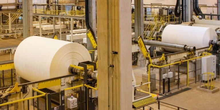 industria-completa-10-meses-de-pessimismo,-apesar-de-alta-na-confianca