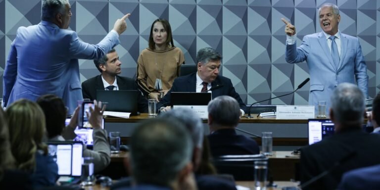 ex-presidente-do-inss-se-nega-a-responder-perguntas-de-relator-da-cpi