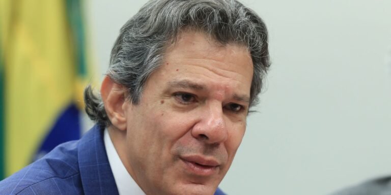 haddad-diz-que-prefere-ter-pecha-de-gastador-do-que-de-“caloteiro”