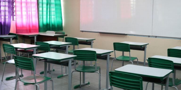 pnd-2025:-prova-para-professores-e-aplicada-hoje-em-750-cidades