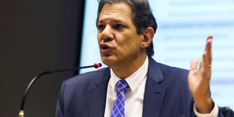 medidas-de-corte-de-gastos-serao-inseridas-em-novo-projeto,-diz-haddad