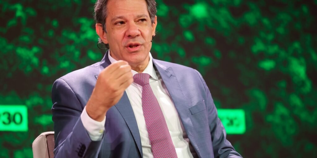 haddad:-texto-de-derrite-trava-investigacoes-de-mafia-de-combustiveis