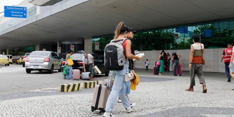 paes-anuncia-reuniao-com-ministro-para-discutir-situacao-de-aeroportos