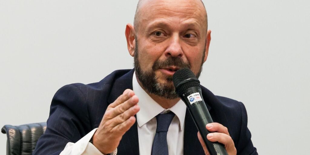 aposentados-tem-ate-14-de-fevereiro-para-pedir-ressarcimento-ao-inss