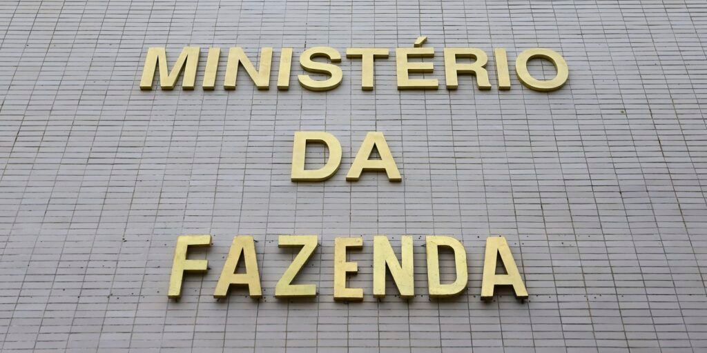 fazenda-comemora-ipca-de-4,26%-e-projeta-menor-inflacao-do-plano-real