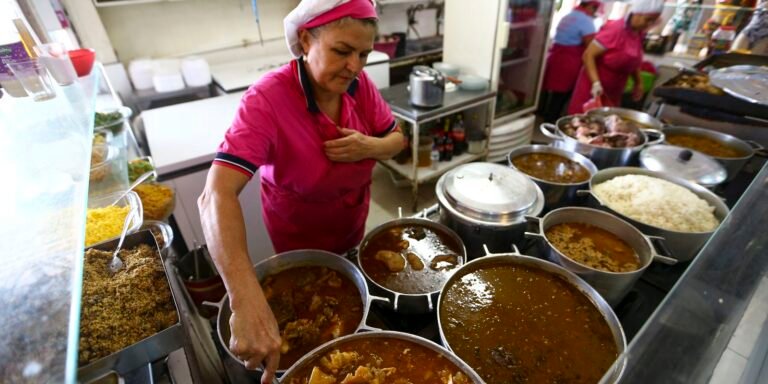 cresce-contratacao-de-pessoas-50+-no-comercio-e-nos-servicos-em-sp