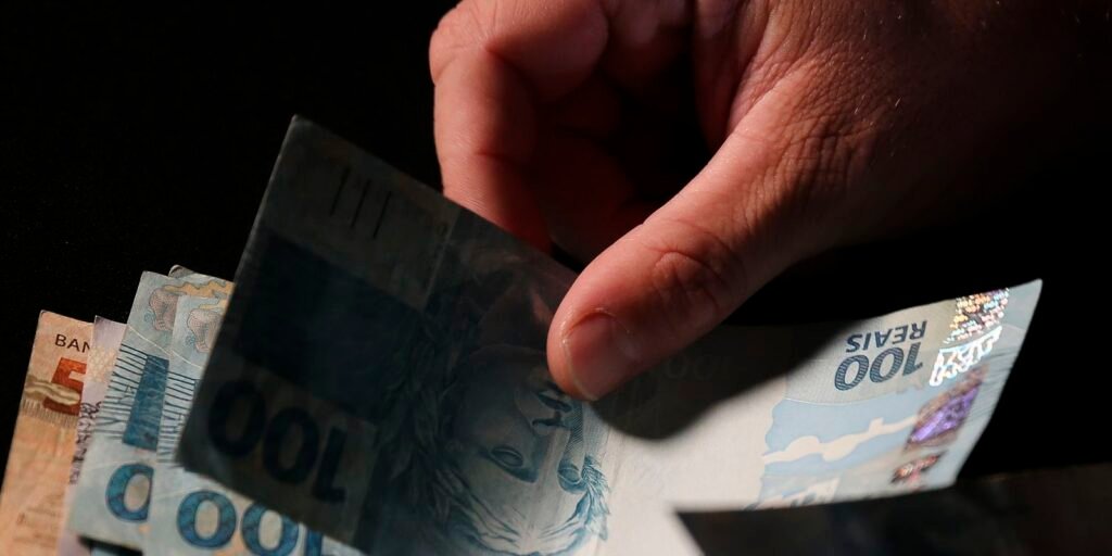 lei-do-salario-minimo,-que-faz-90-anos,-organizou-relacoes-de-trabalho