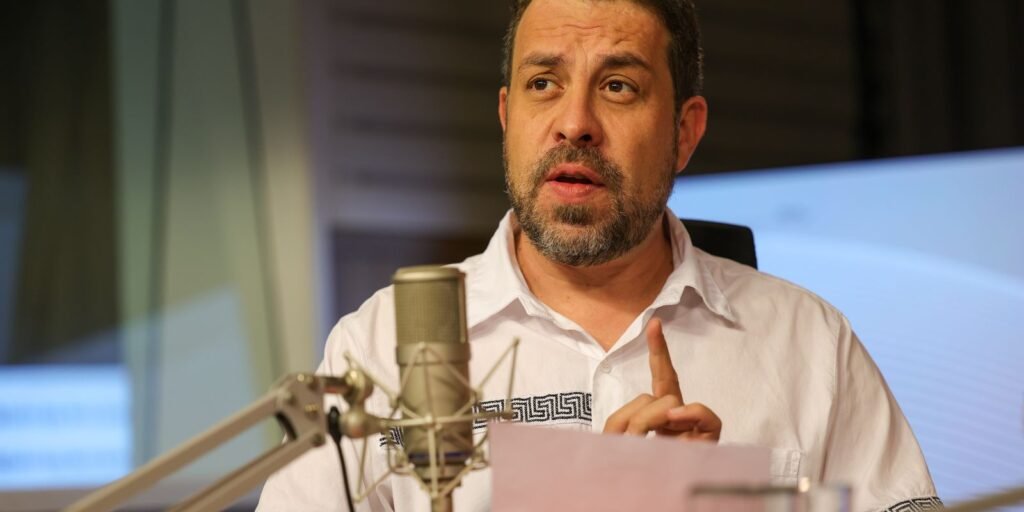 boulos-acredita-que-fim-da-escala-6×1-pode-ser-aprovado-neste-semestre