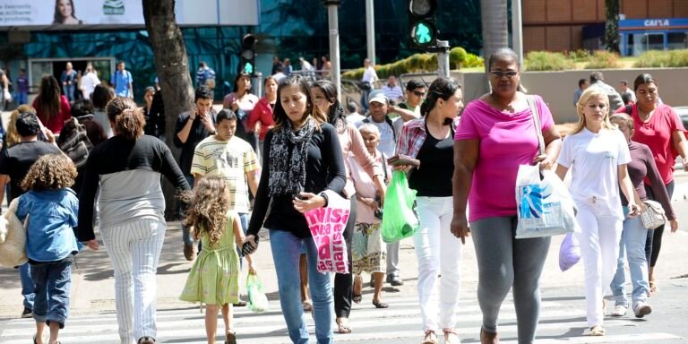 desemprego-cai-para-5,1%-em-dezembro,-o-menor-ja-registrado