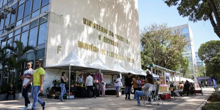 governo-libera-mais-r$-3,9-bi-para-pagar-saque-aniversario-do-fgts