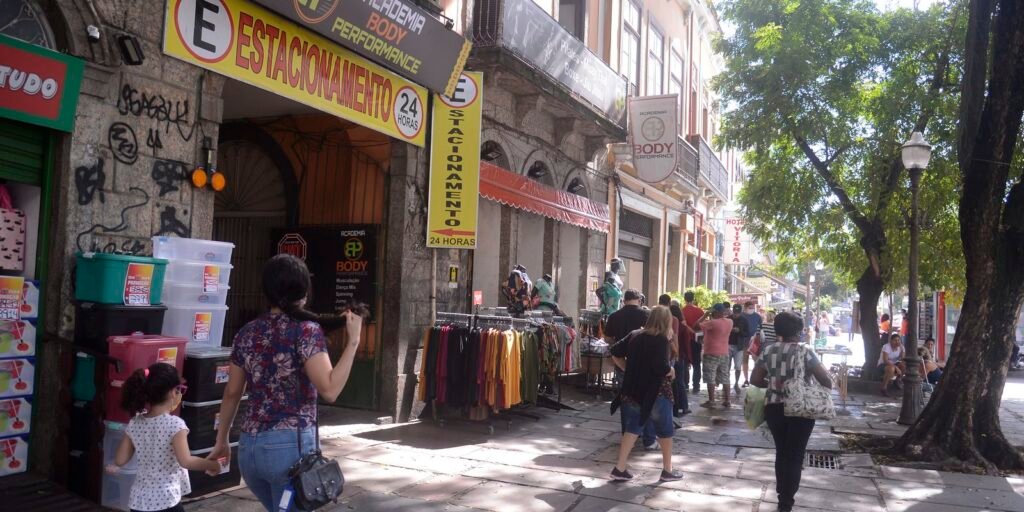 vendas-no-comercio-varejista-fecham-2025-com-alta-de-1,6%