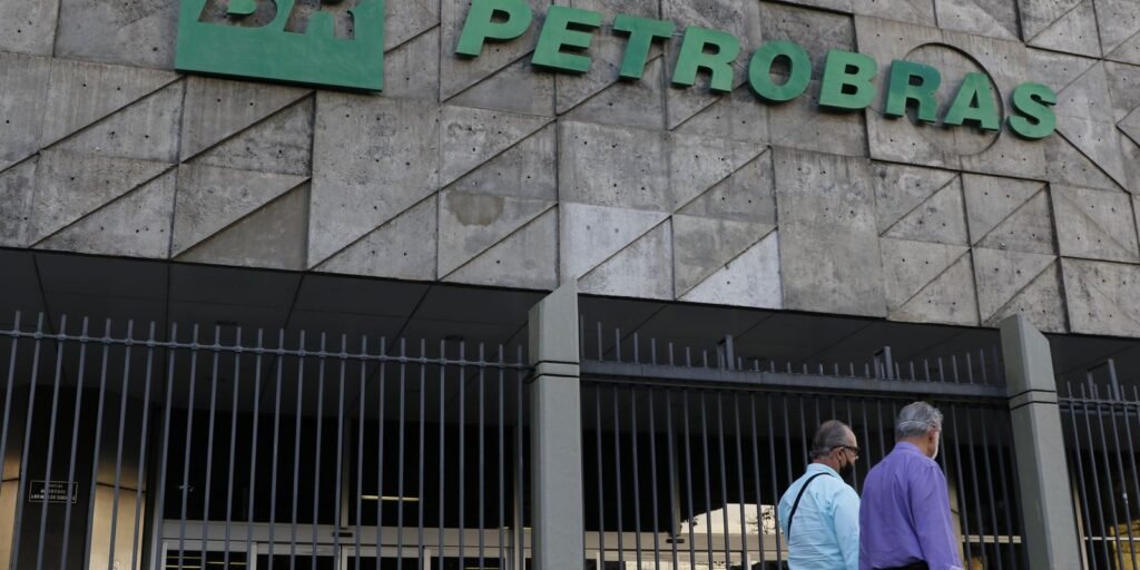 petrobras-aprova-adesao-ao-programa-do-governo-para-baratear-diesel