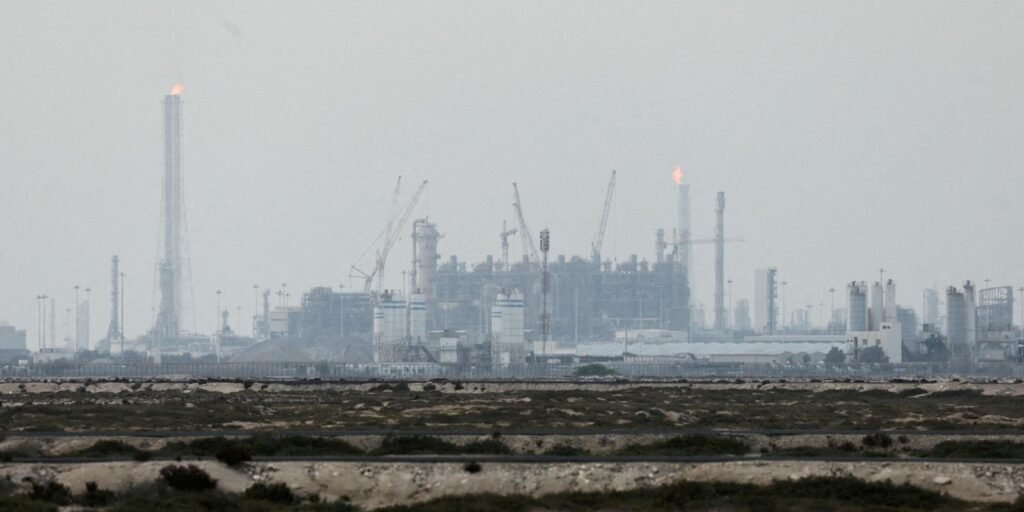 mercado-vive-turbulencia-com-infraestrutura-petrolifera-sob-ataque